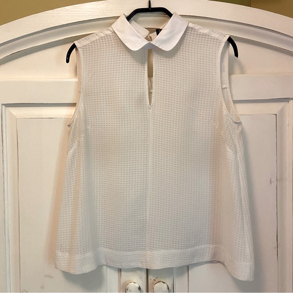Sleeveless French Connection Blouse with Peter Pan Collar - Picture 1 of 6